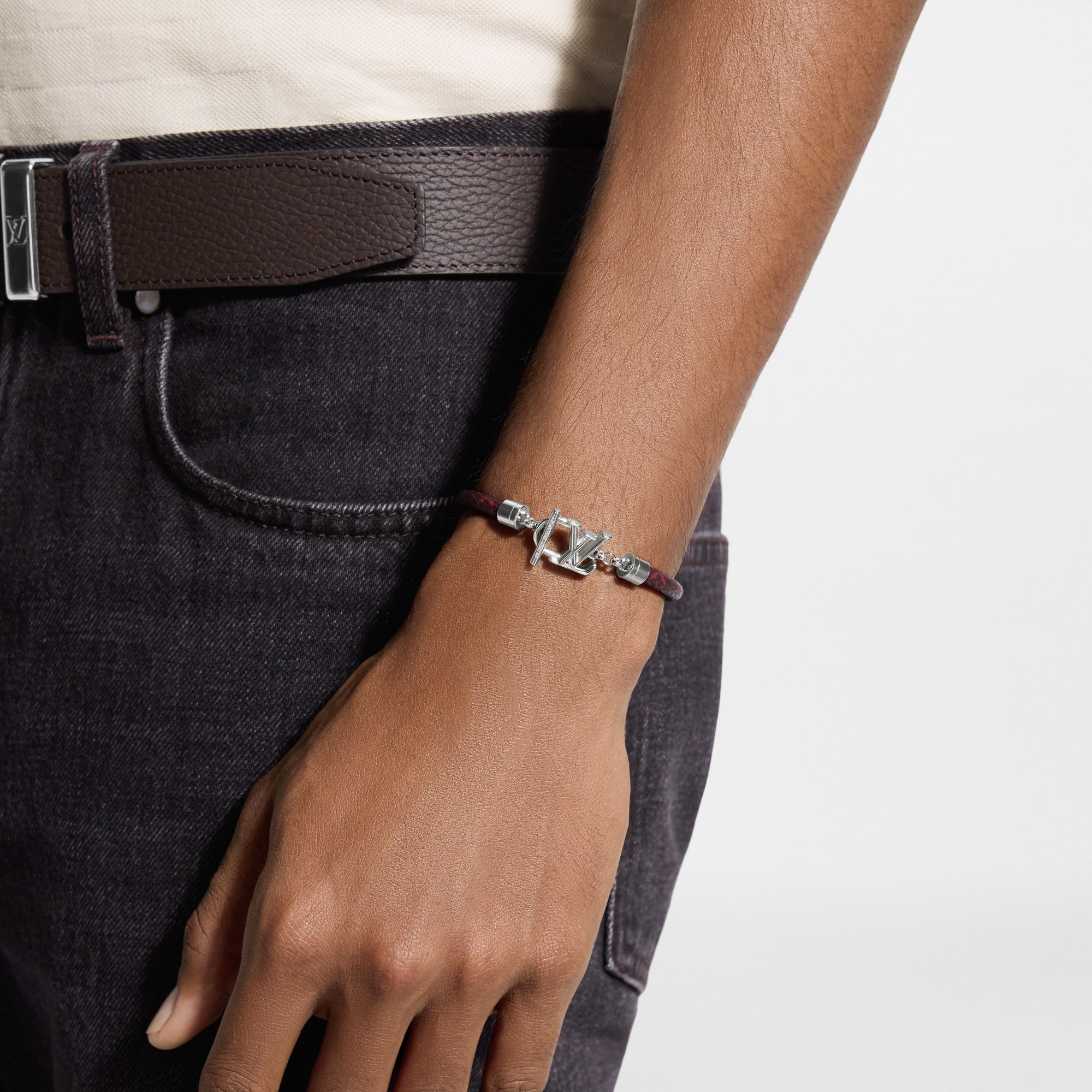 LV Dimension Monogram Leather Bracelet - Fashion Jewelry M4899D